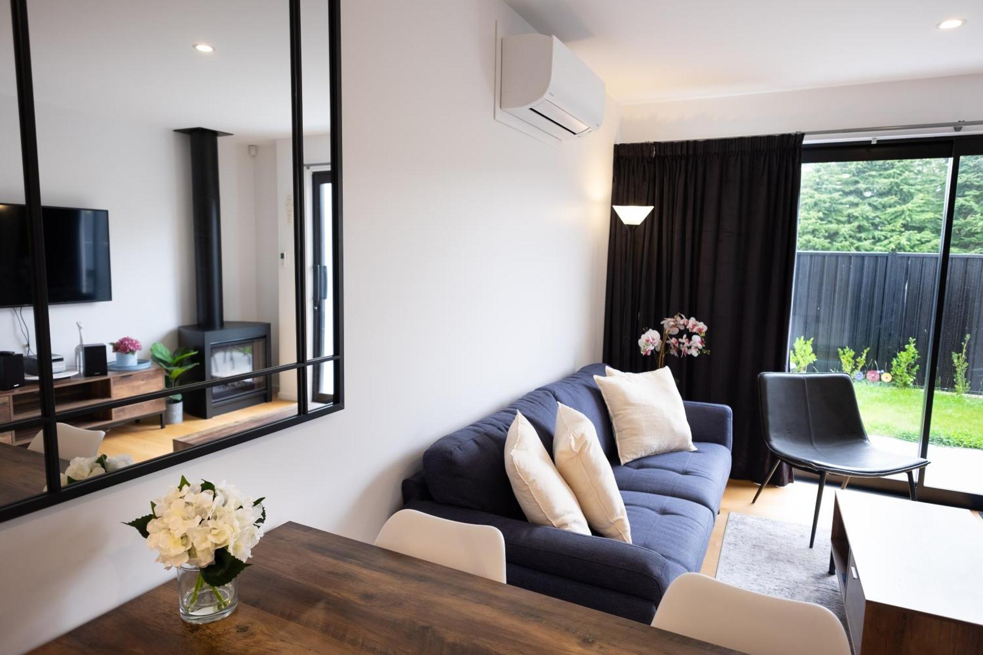 Alpine Junction Townhouse Apartments, Lodge & Hotel 瓦纳卡 外观 照片