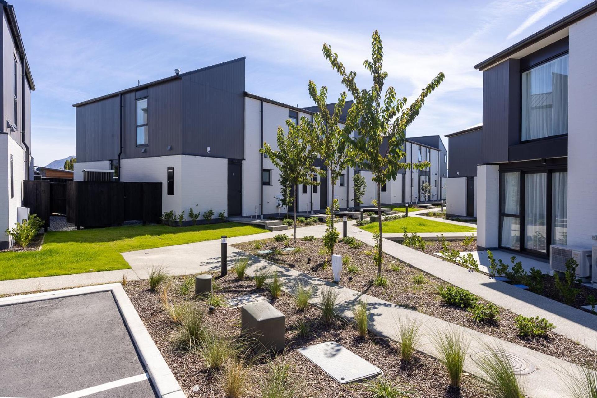 Alpine Junction Townhouse Apartments, Lodge & Hotel 瓦纳卡 外观 照片